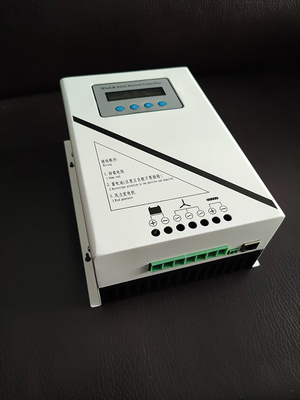 регулятор LCD обязанности ветра 24V 48V 1000W MPPT показывает регулятор Mppt гибридный